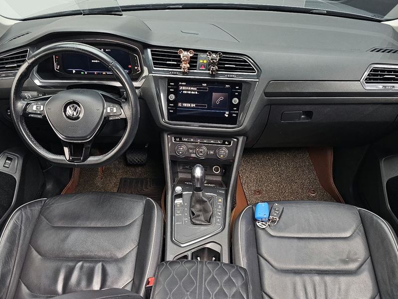 2020 Volkswagen Tiguan 2.0 TDI Prestige photo 7