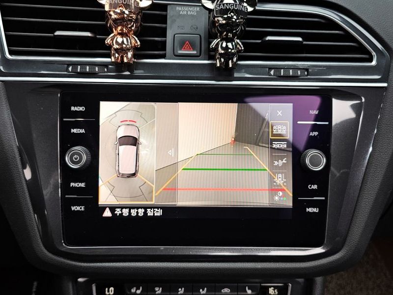 2020 Volkswagen Tiguan 2.0 TDI Prestige photo 15