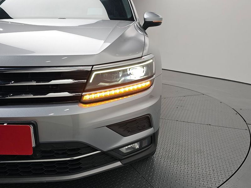2020 Volkswagen Tiguan 2.0 TDI Prestige photo 22