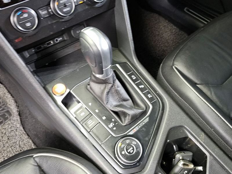 2018 Volkswagen Tiguan 2.0 TDI 4Motion Prestige photo 9