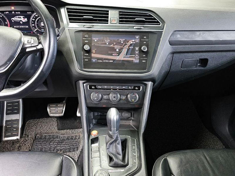 2018 Volkswagen Tiguan 2.0 TDI 4Motion Prestige photo 13