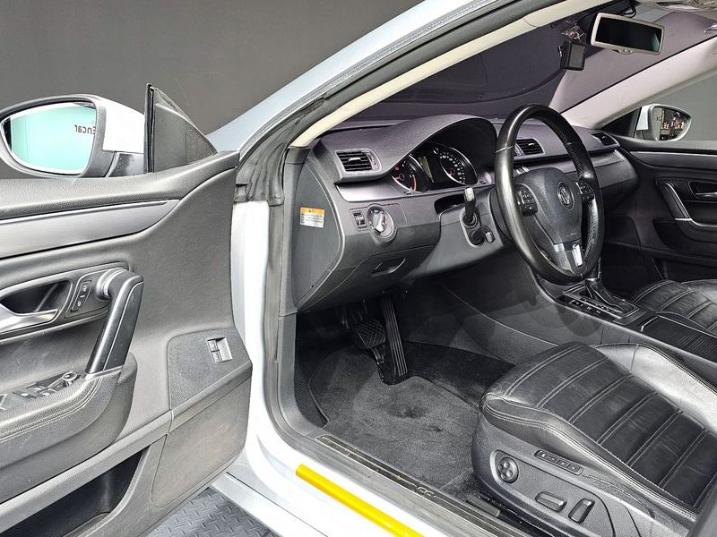 2013 Volkswagen New CC 2.0 TDI BlueMotion 4MOTION photo 11