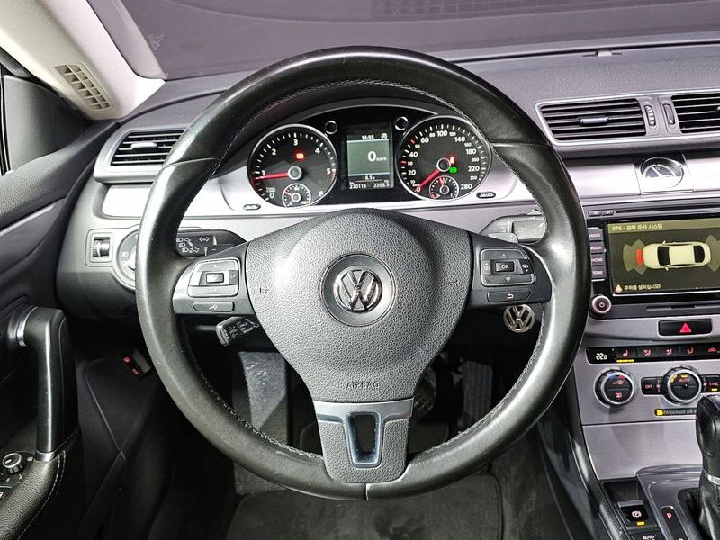 2013 Volkswagen New CC 2.0 TDI BlueMotion 4MOTION photo 13