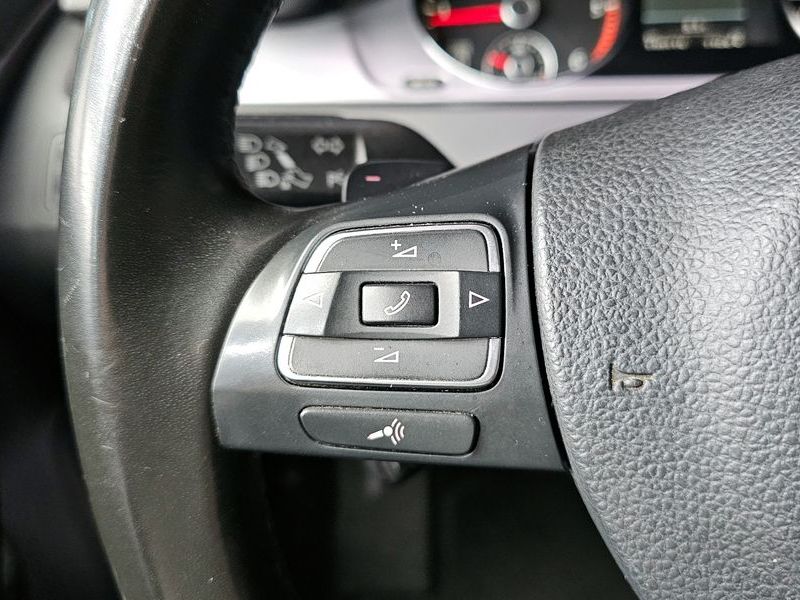 2013 Volkswagen New CC 2.0 TDI BlueMotion 4MOTION photo 19