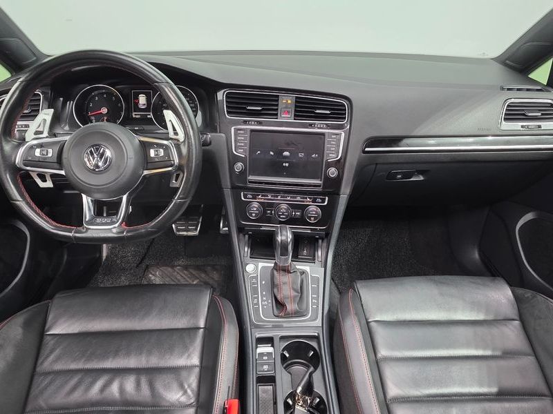 2016 Volkswagen Golf 2.0 GTI photo 7