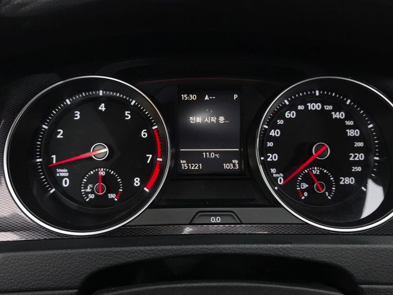 2016 Volkswagen Golf 2.0 GTI photo 8