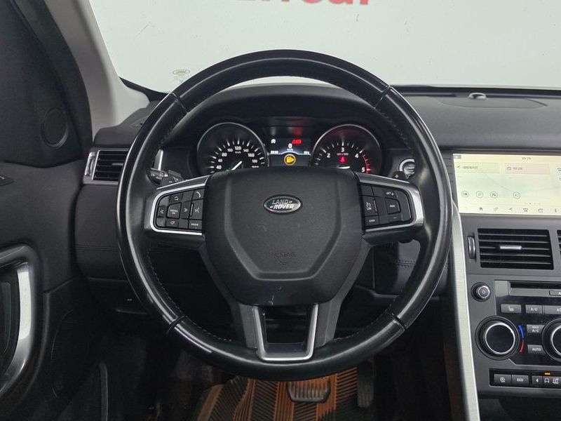2018 Land Rover Discovery Sport 2.0 TD4 SE photo 12