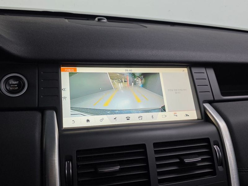 2018 Land Rover Discovery Sport 2.0 TD4 SE photo 14
