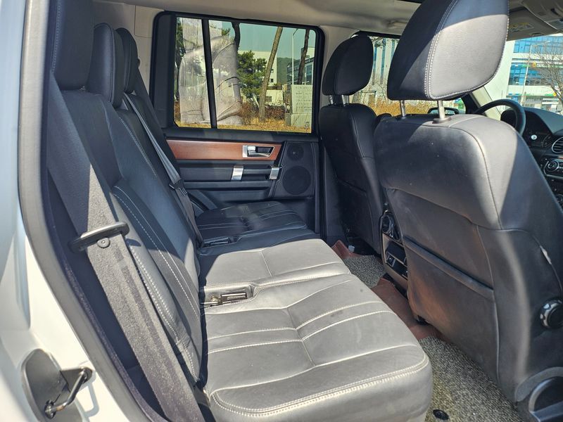 2013 Land Rover Discovery 3.0 SDV6 SE photo 14