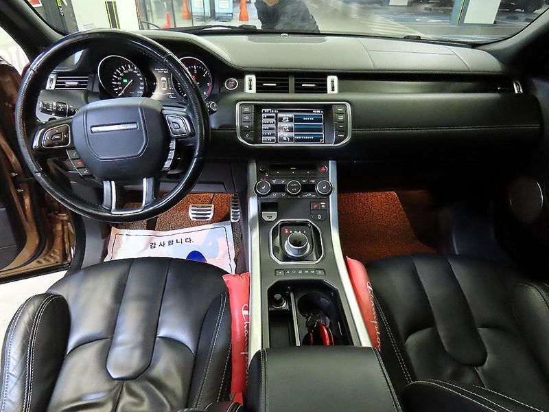 2014 Land Rover Range Rover Evoque 2.2 SD4 Dynamic photo 10