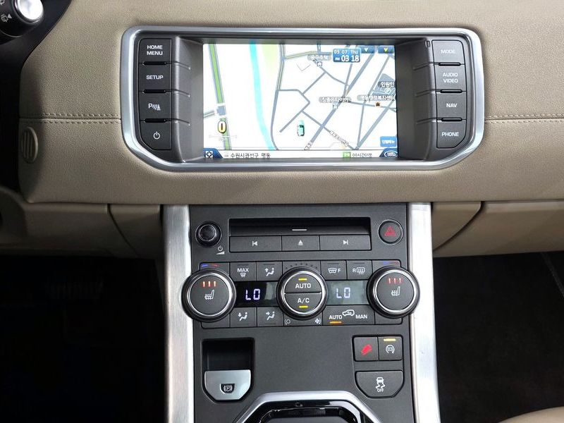 2015 Land Rover Range Rover Evoque 2.2 SD4 Pure photo 12