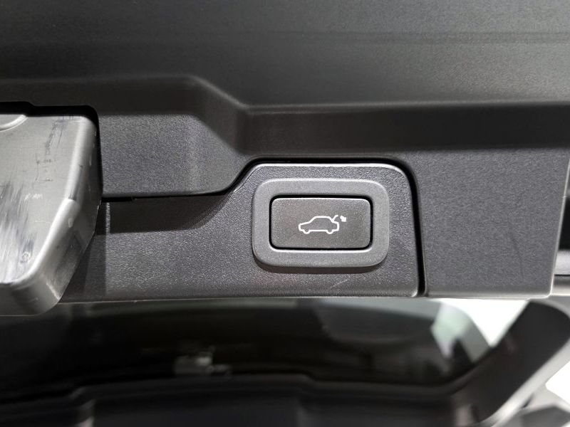 2015 Land Rover Range Rover Evoque 2.2 SD4 Pure photo 17