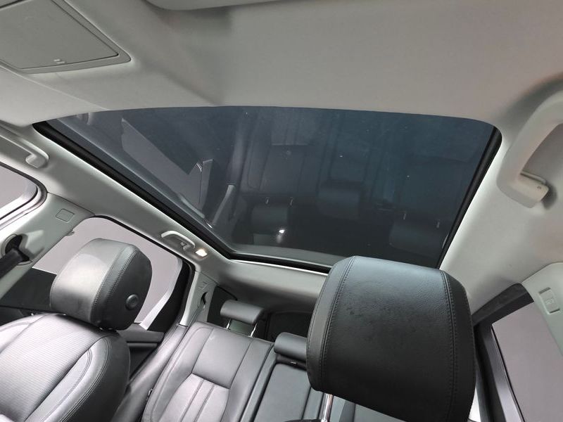 2017 Land Rover Discovery Sport 2.0 TD4 SE photo 20