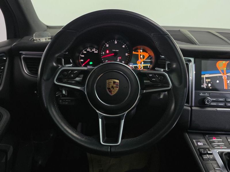 2017 Porsche Macan 3.0 S Diesel 95B photo 14