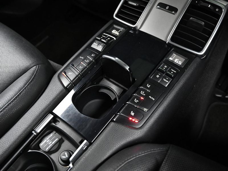 2014 Porsche Panamera 3.6 AWD 970 photo 16