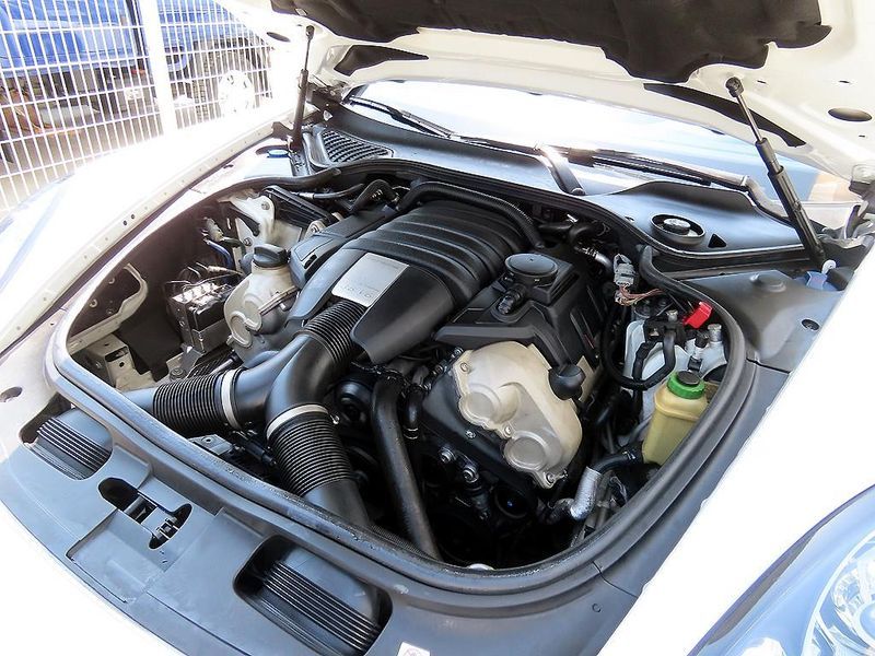 2016 Porsche Panamera 3.6 AWD Edition 970 photo 18