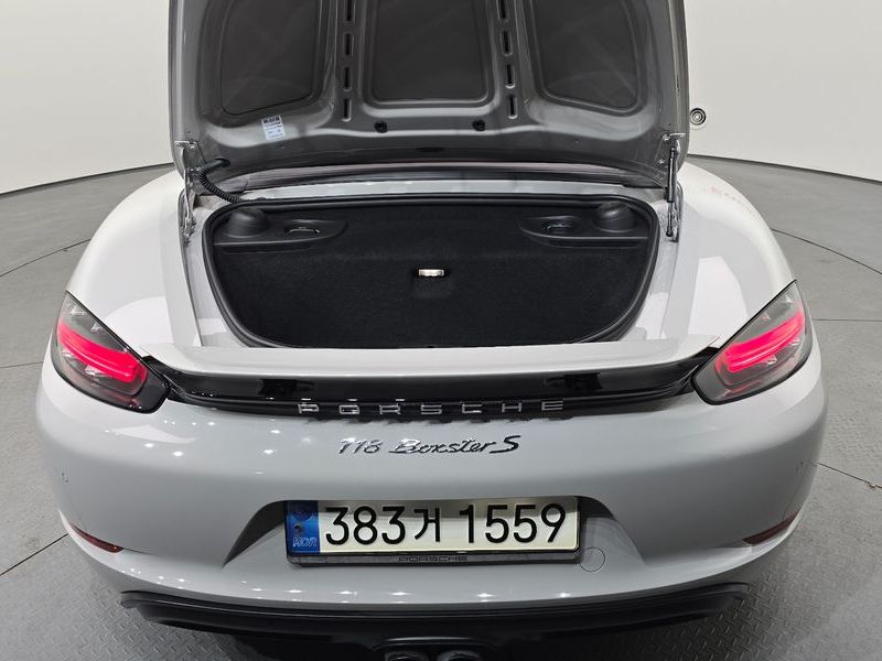 2021 Porsche 718 S 2.5 photo 20