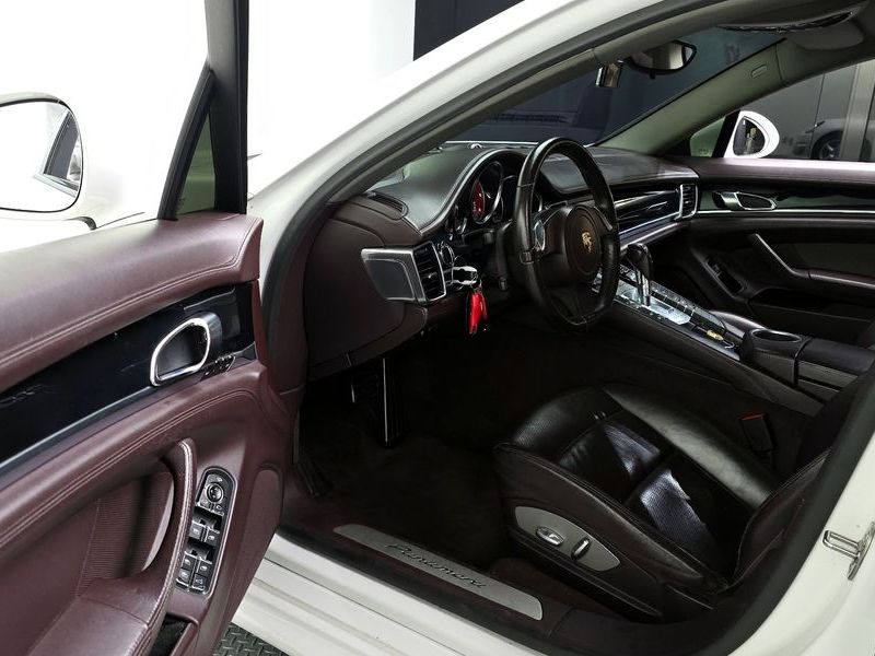 2012 Porsche Panamera 3.0 Diesel 970 photo 10