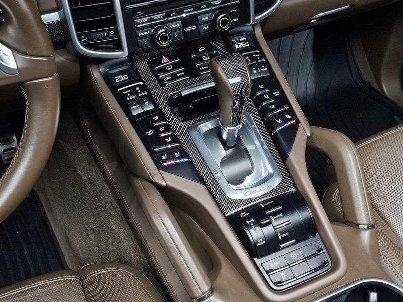 2014 Porsche Cayenne 4.2 S Diesel 958 photo 9