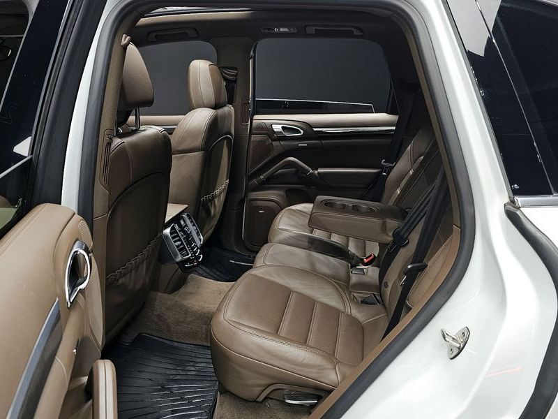 2014 Porsche Cayenne 4.2 S Diesel 958 photo 12
