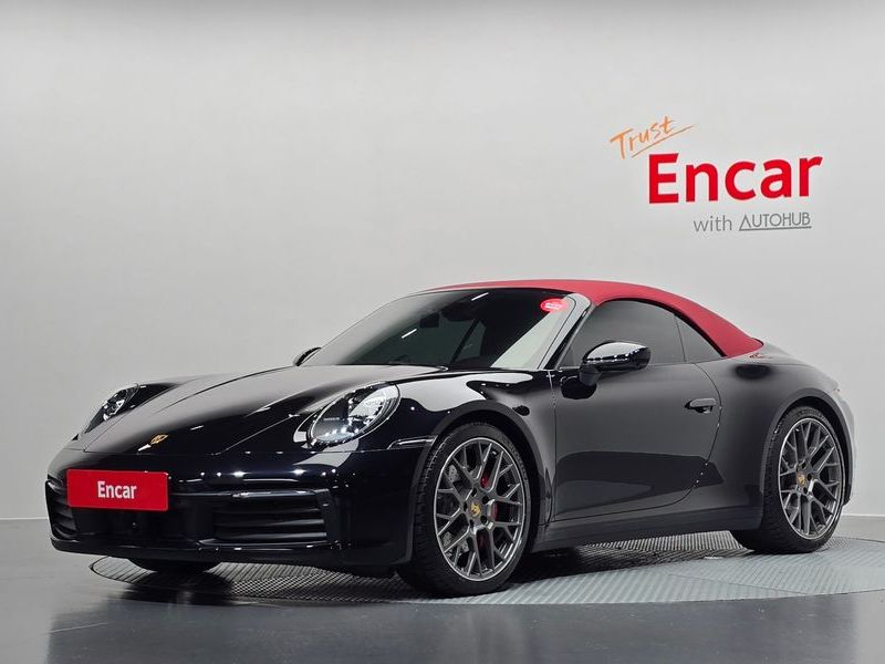 2024 Porsche 911 Carrera 4S Cabriolet photo 1