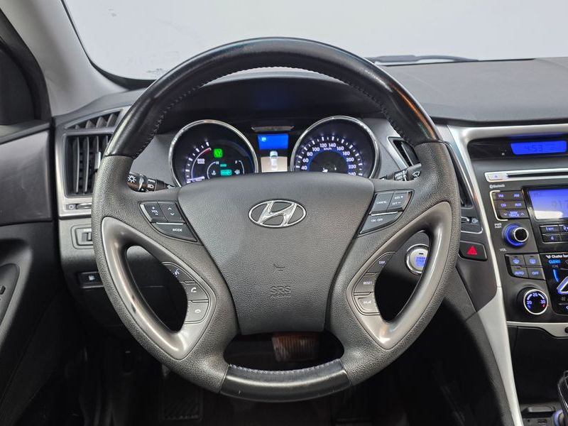 2013 Hyundai Sonata 2.0 Premier photo 13