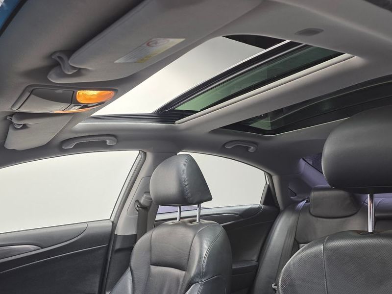 2013 Hyundai Sonata 2.0 Premier photo 19