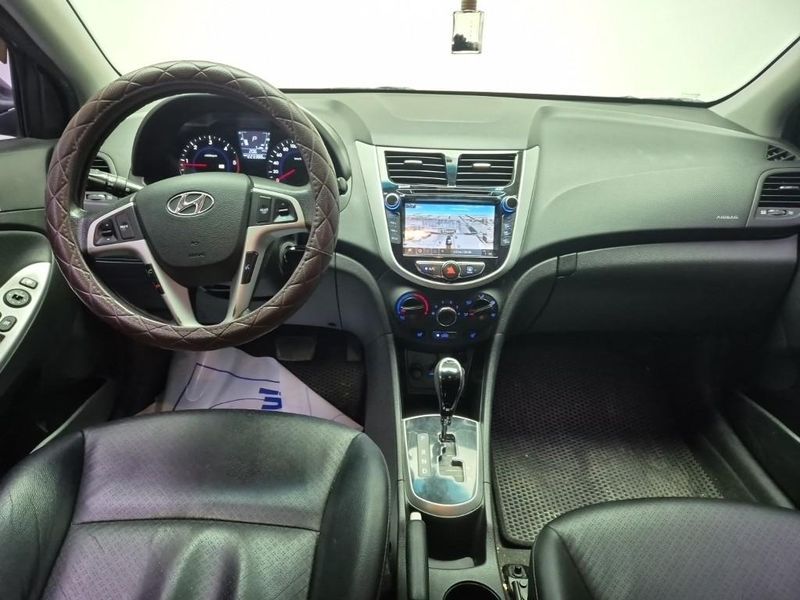 2012 Hyundai Accent Diesel 1.6 VGT Premium photo 7