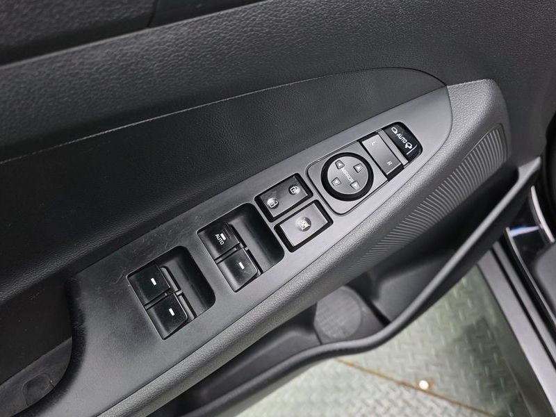 2016 Hyundai Tucson Diesel 1.7 2WD Modern photo 27