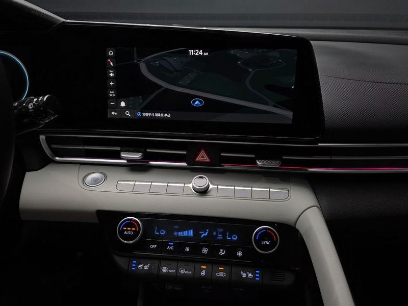 2021 Hyundai Avante 1.6 Inspiration photo 14