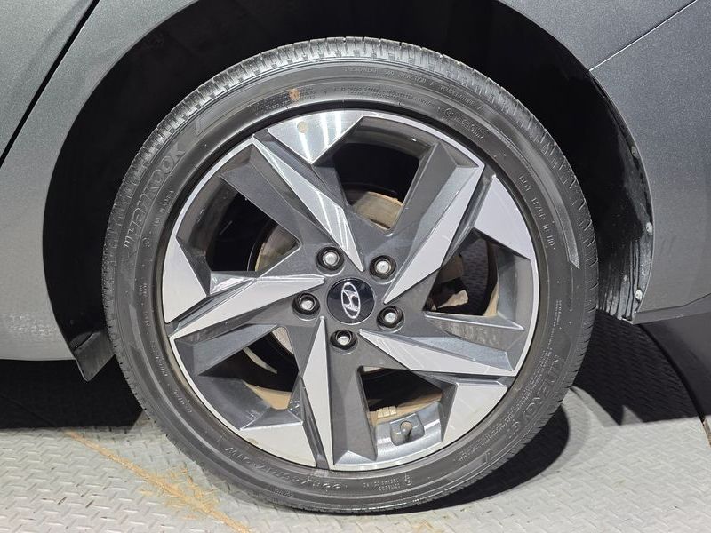 2021 Hyundai Avante 1.6 Inspiration photo 21