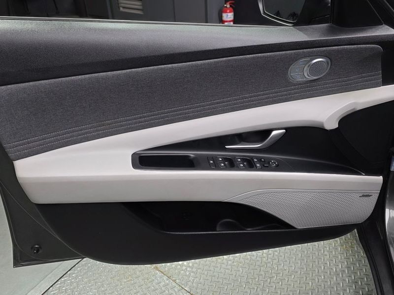 2021 Hyundai Avante 1.6 Inspiration photo 24