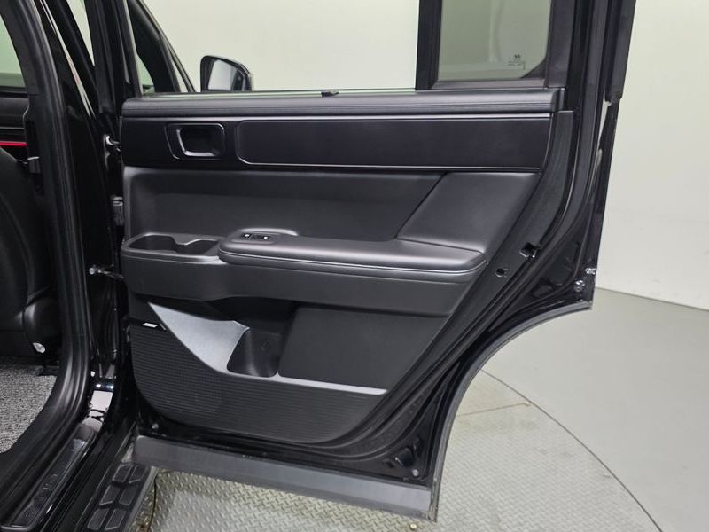 2025 Hyundai Santa Fe HEV 1.6 2WD Calligraphy photo 25