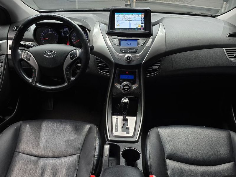 2013 Hyundai Avante M16 GDI Smart photo 7