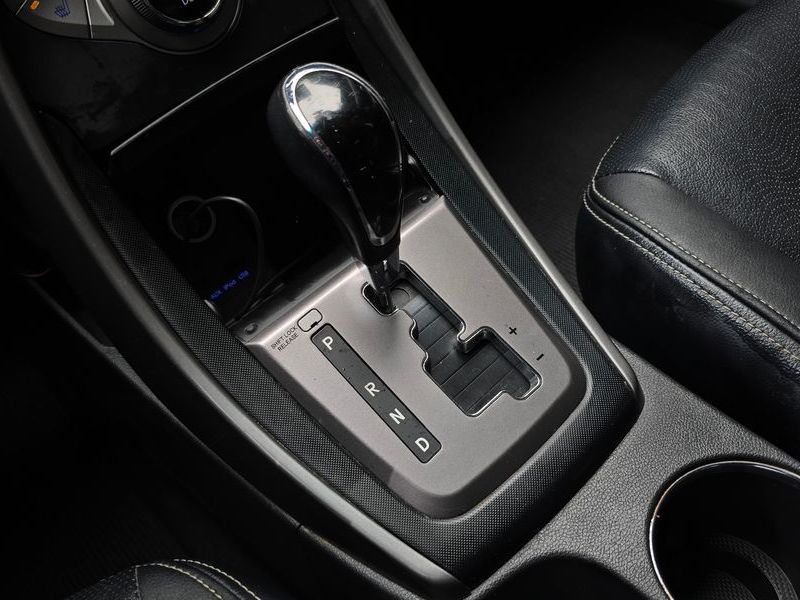 2013 Hyundai Avante M16 GDI Smart photo 9