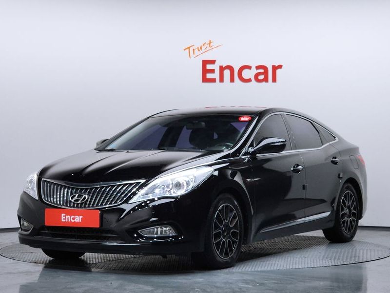 2014 Hyundai Grandeur HG240 Modern photo 1