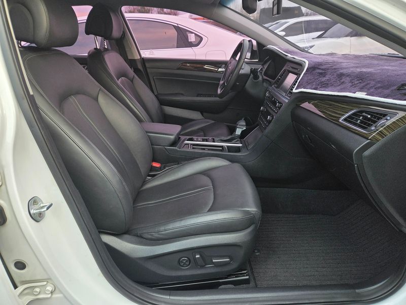 2016 Hyundai Sonata 2.0 Smart Special photo 8