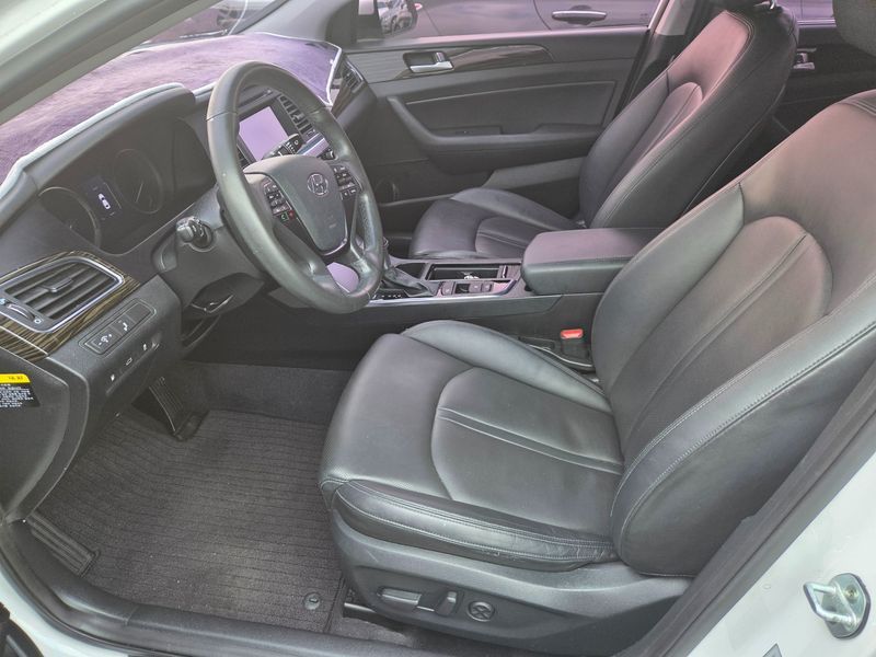 2016 Hyundai Sonata 2.0 Smart Special photo 10