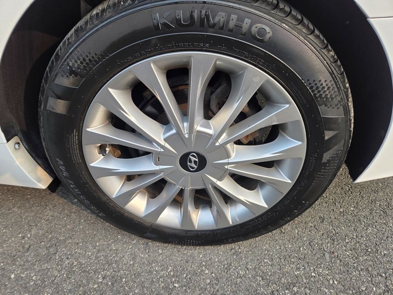 2016 Hyundai Sonata 2.0 Smart Special photo 18
