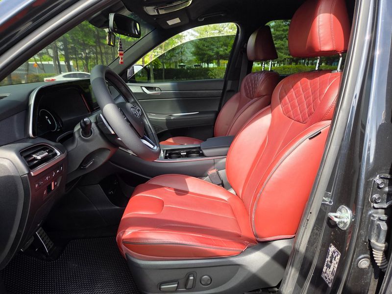 2021 Hyundai Palisade Diesel 2.2 2WD Prestige photo 9