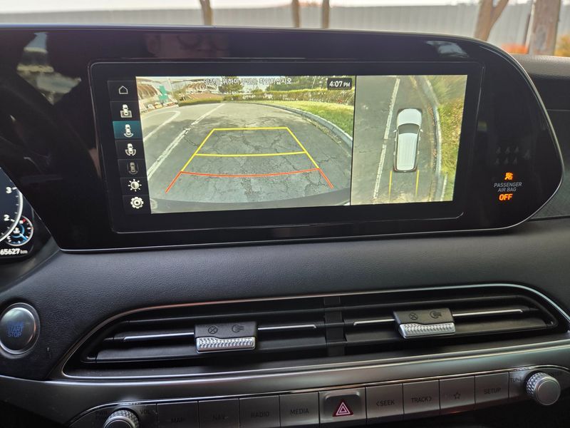2021 Hyundai Palisade Diesel 2.2 2WD Prestige photo 14
