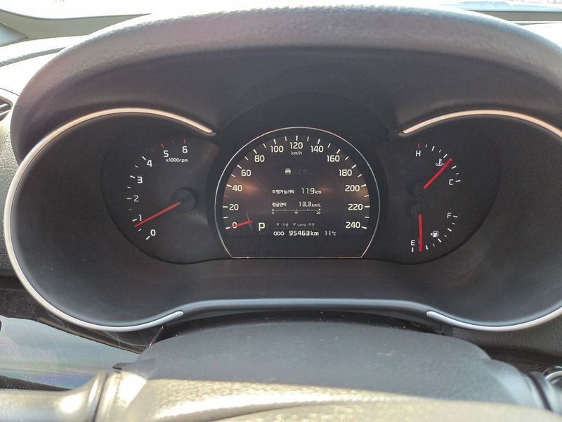 2014 Kia Sorento Diesel 2.0 2WD Prestige photo 8