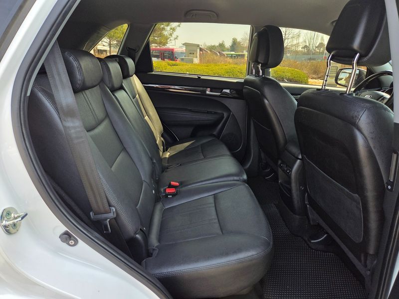 2014 Kia Sorento Diesel 2.0 2WD Prestige photo 13