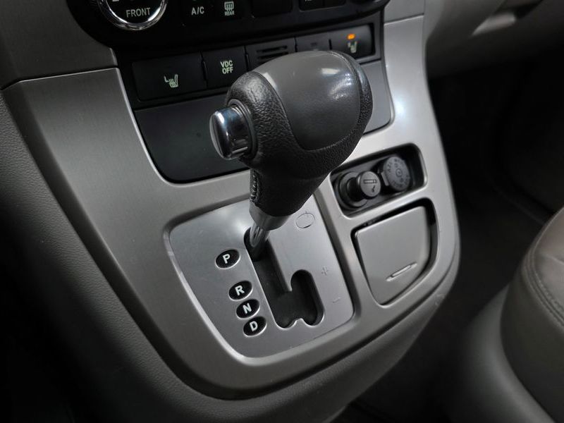 2014 Kia Carnival Grand GLX Premium photo 9