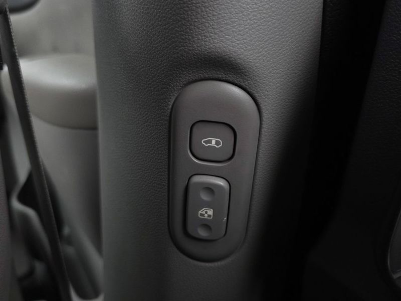 2014 Kia Carnival Grand GLX Premium photo 17