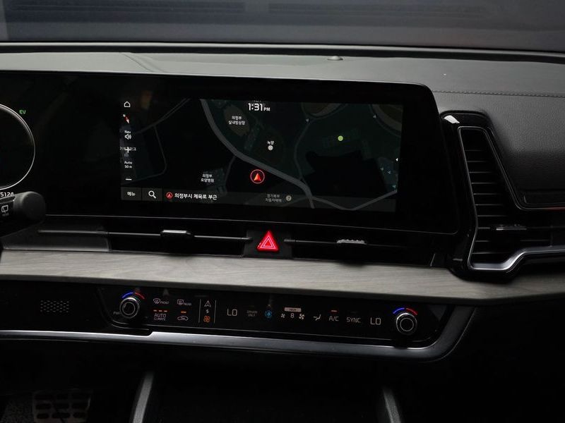 2024 Kia Sportage Signature 4WD photo 14