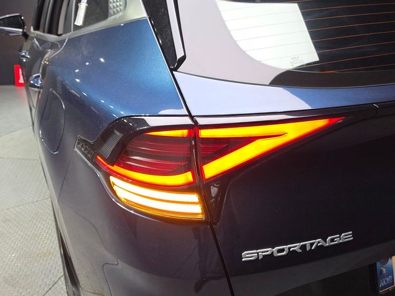 2024 Kia Sportage Signature 4WD photo 23