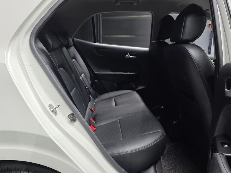 2017 Kia Morning Luxury photo 12