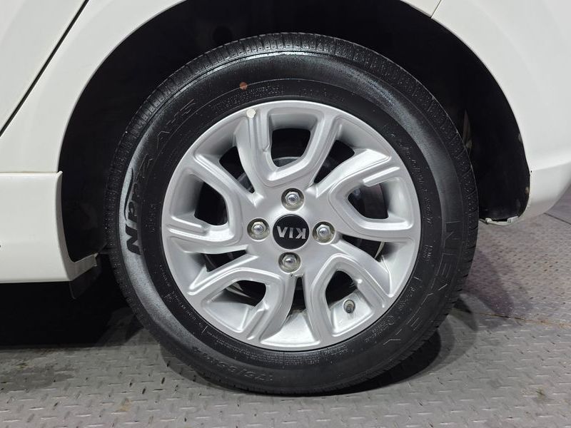 2017 Kia Morning Luxury photo 21