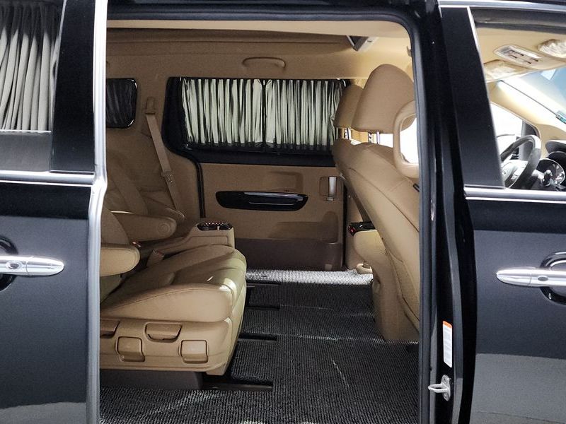 2020 Kia Carnival Gasoline 7-Seater Hi-Limousine President photo 12